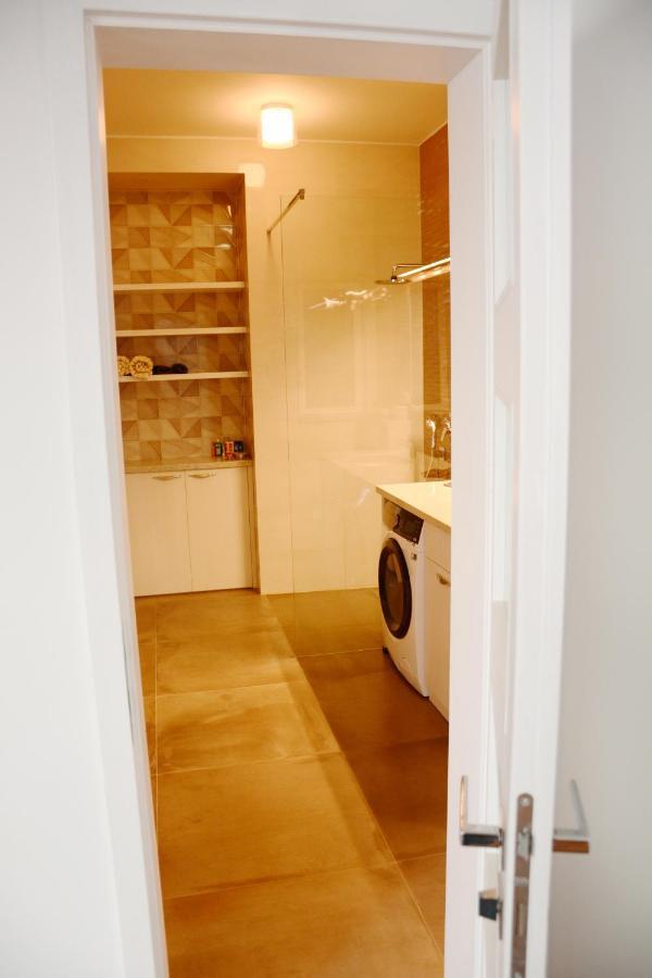 Premium Apartment Near Banska Bystrica Square With Two Big Bedrooms Zewnętrze zdjęcie